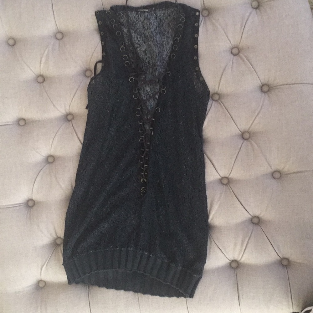 Knitted tunic with lace up detail